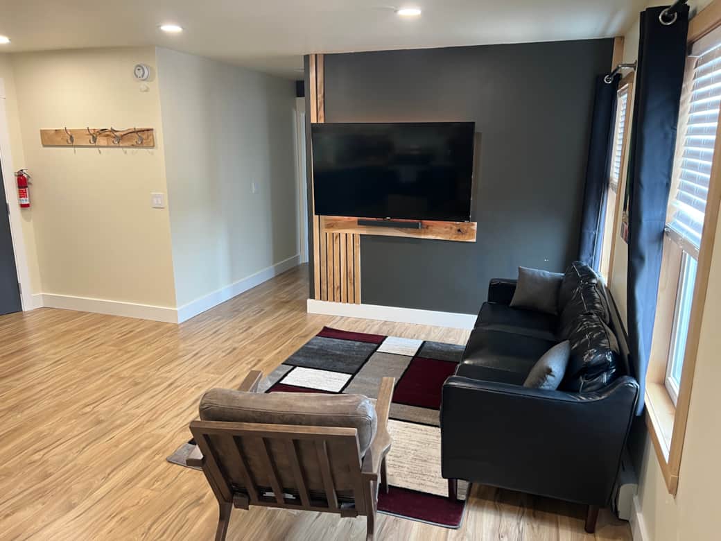 Looking from the kitchen towards the other end of the unit. 