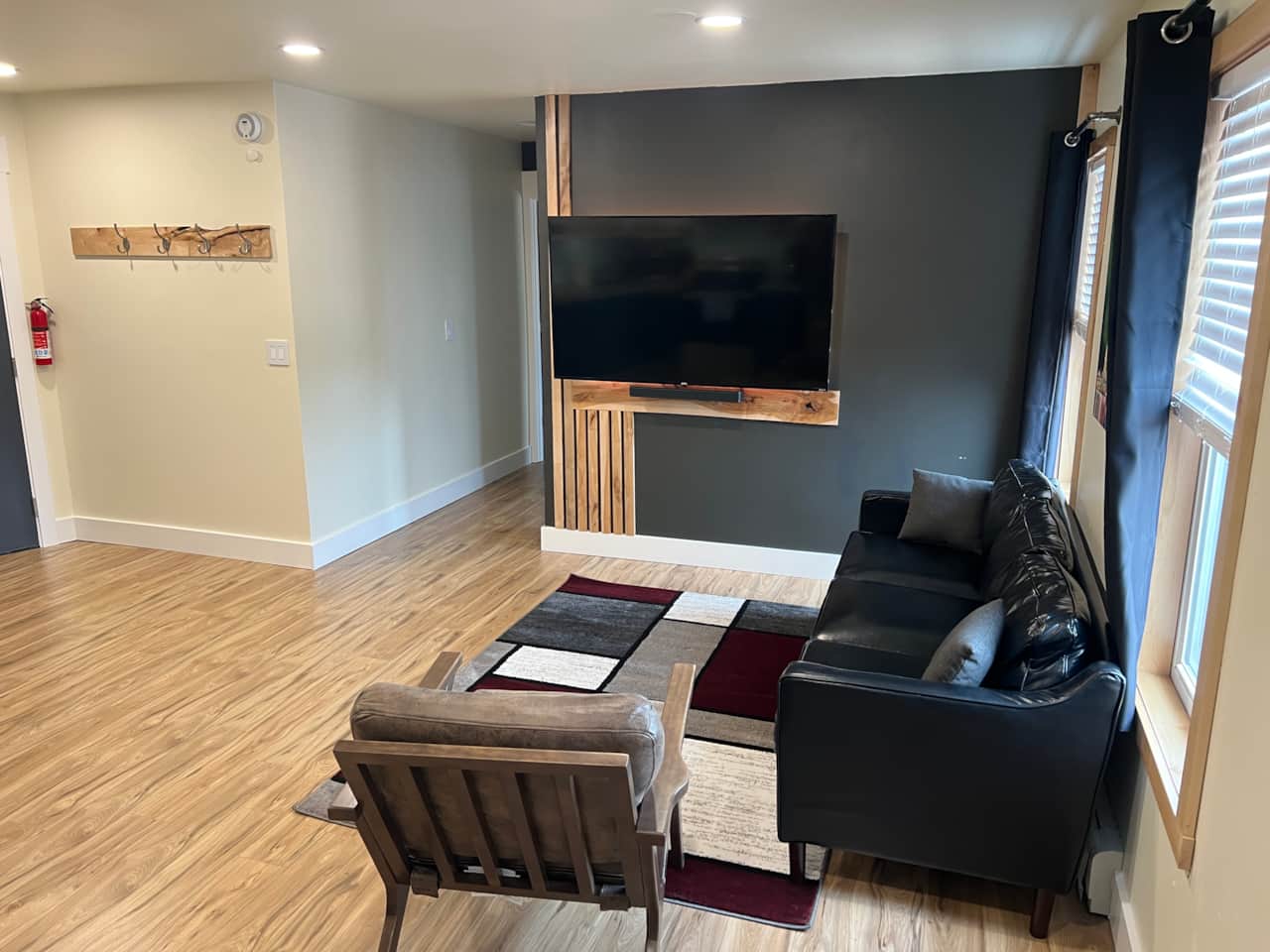 Looking from the kitchen towards the other end of the unit. 