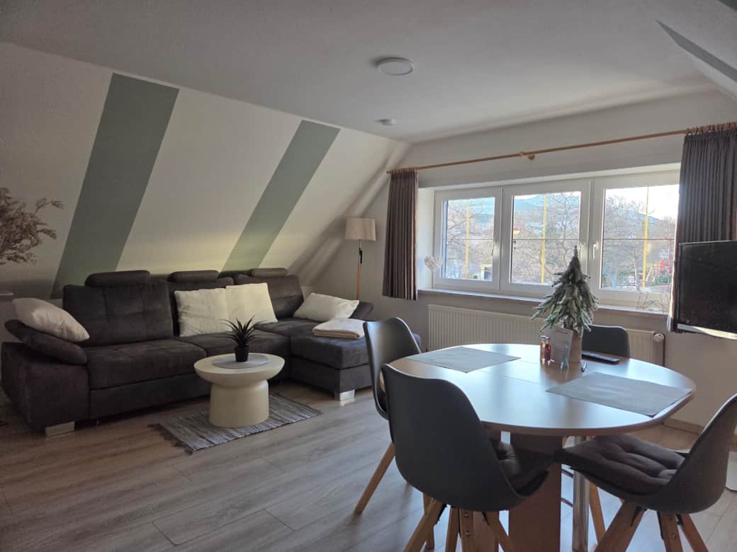 Wohnzimmer mit Westblick