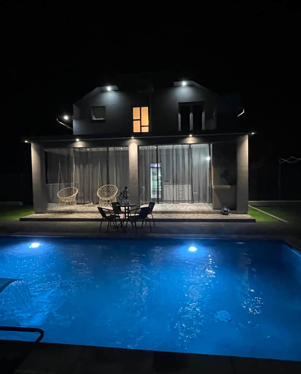 luxury-holiday-home-with-pool-night-ardalyspoolhouse-bihac.jpg luxury-holiday-home-with-pool-night-ardalyspoolhouse-bihac.jpg
