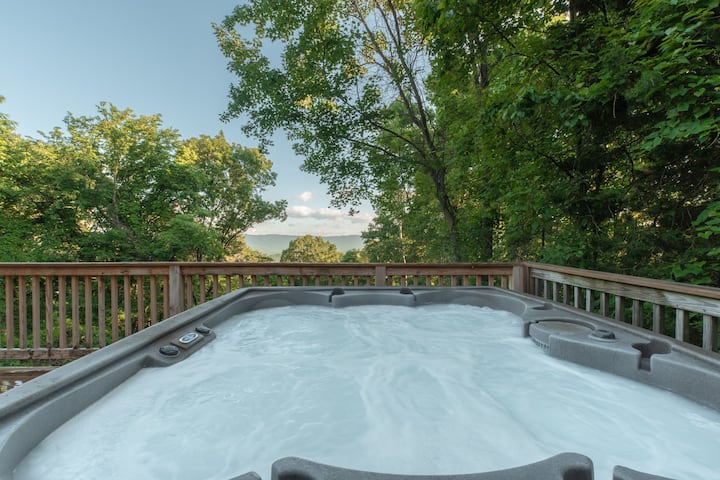 Hot tub right outside the master bedroom.