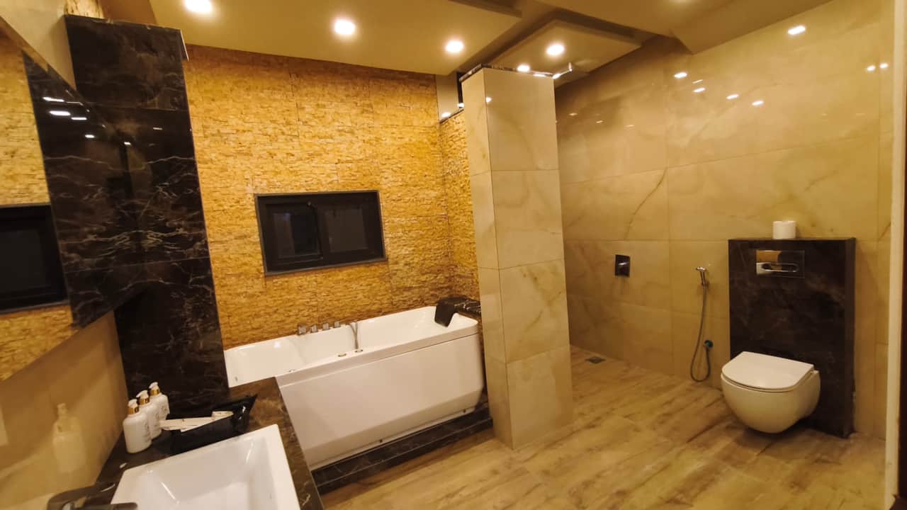 Rest Room - The Lake House | Luxurious Lawns | Sukho | By Homyn
