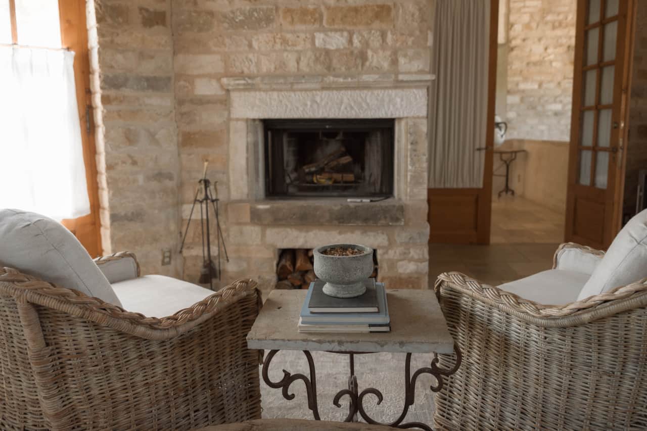 Brittany Suite - Wood Burning Fireplace - 2d Fl
