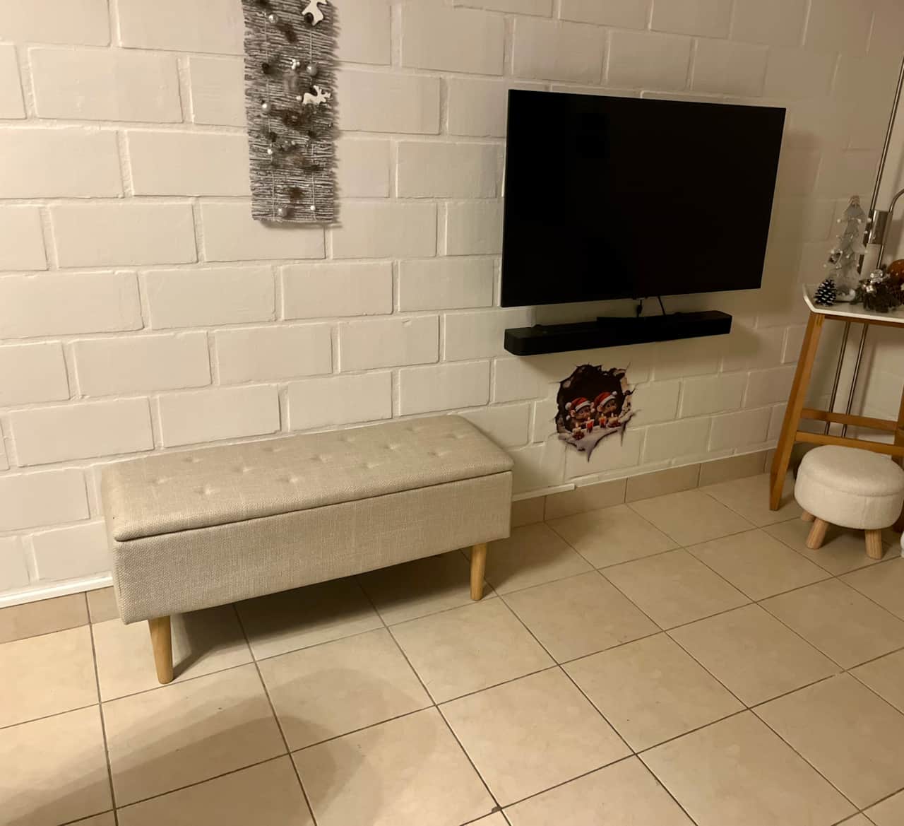 Woonkamer voetbank tv