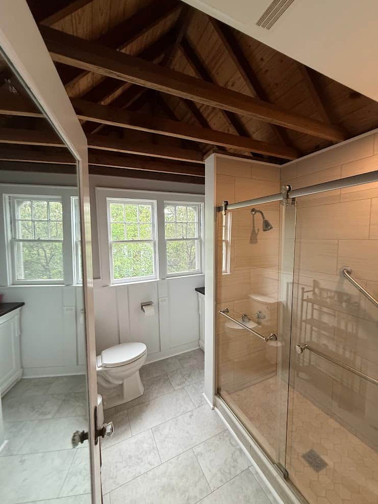 En Suite Bathroom