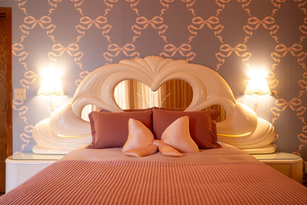 Authentic vintage bedroom furniture set with heart mirror accents Authentic vintage bedroom furniture set with heart mirror accents