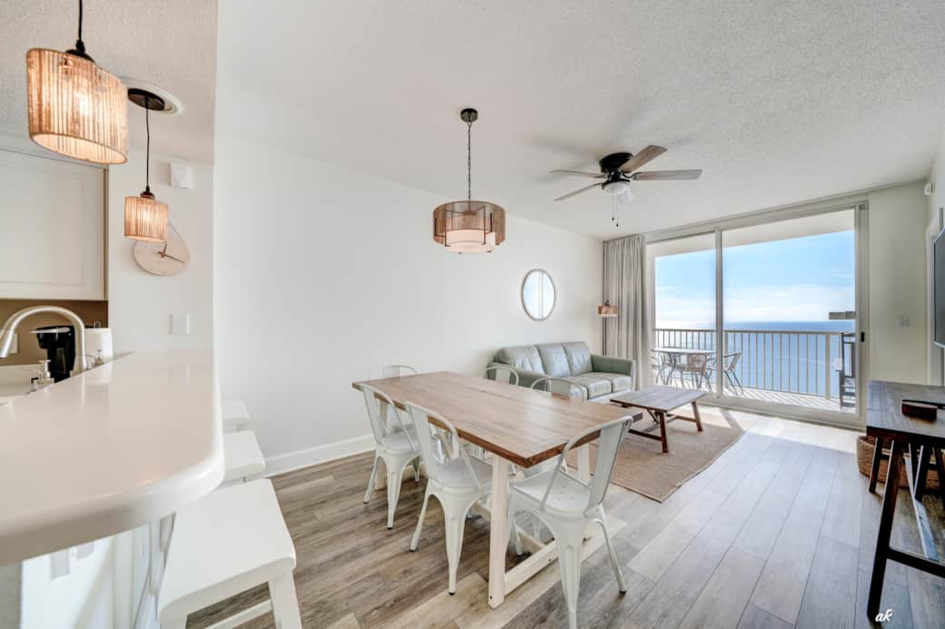 Panama city beach condo rental dining room ocean view Panama city beach condo rental dining room ocean view