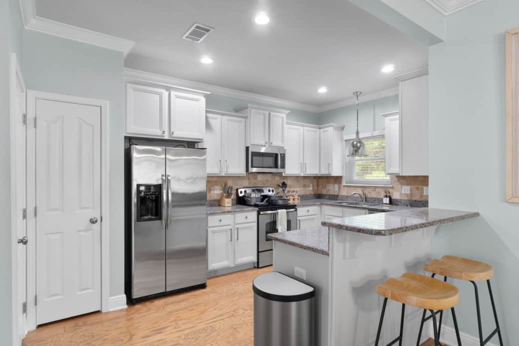 Fully equipped kitchen with all appliances and basic essential for a relaxing vacation. 