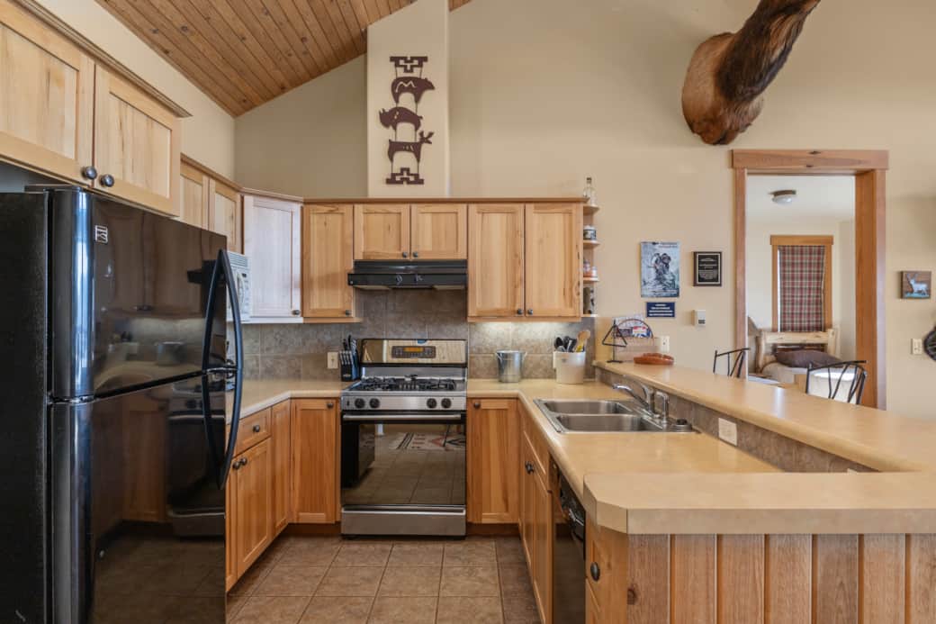 Lodge - Kitchen