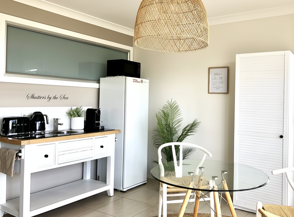 Dining area and kitchenette