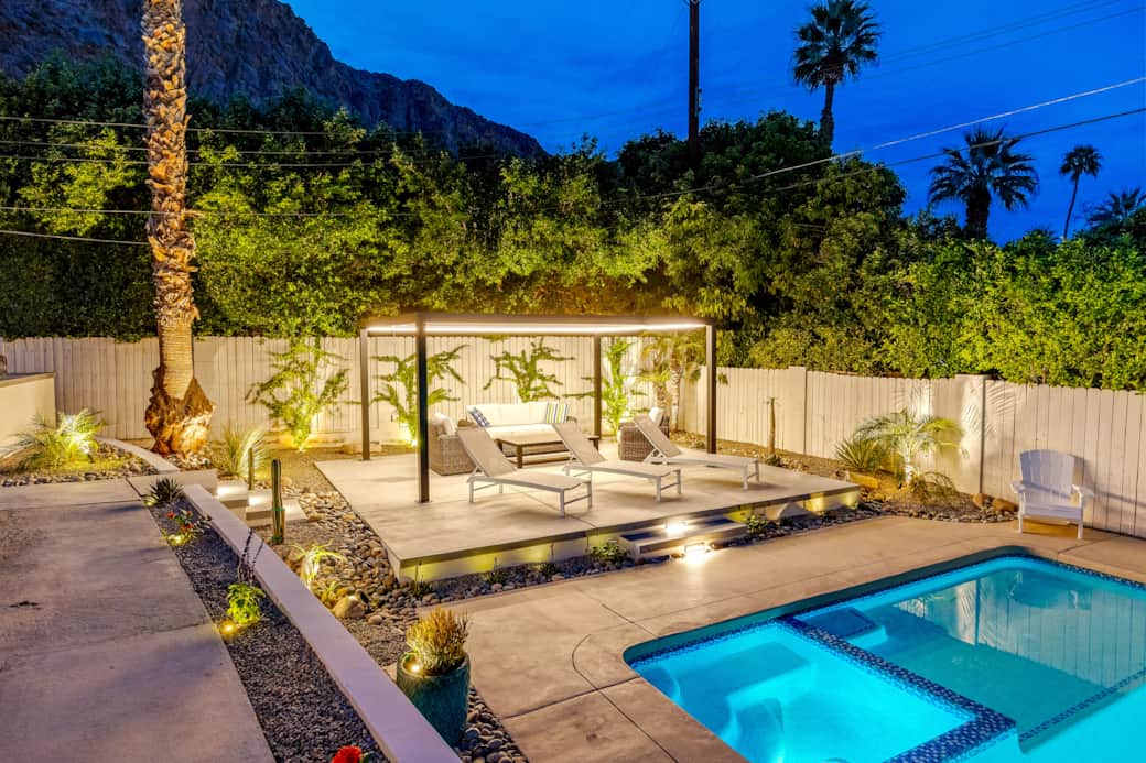 Updated Modern Hotel Like Cabana