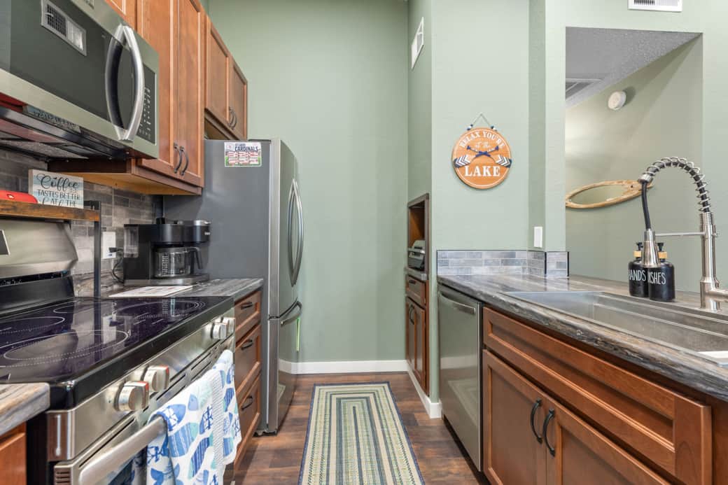 10 Kitchen