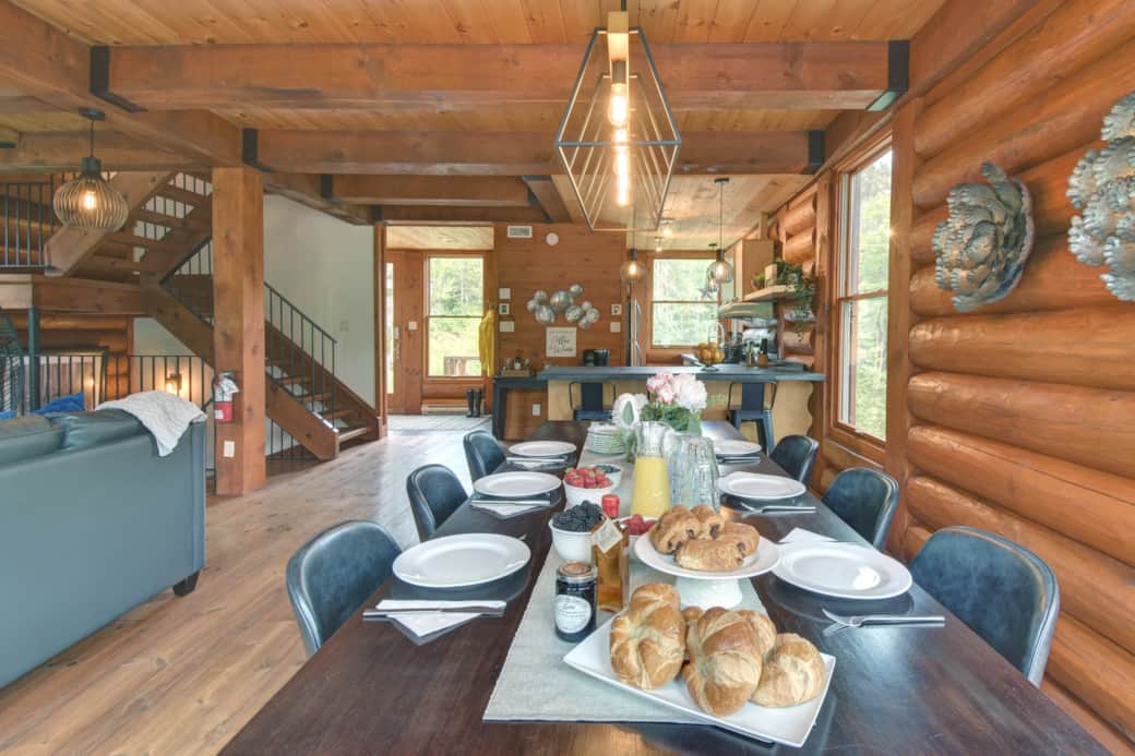 Spacious dining room