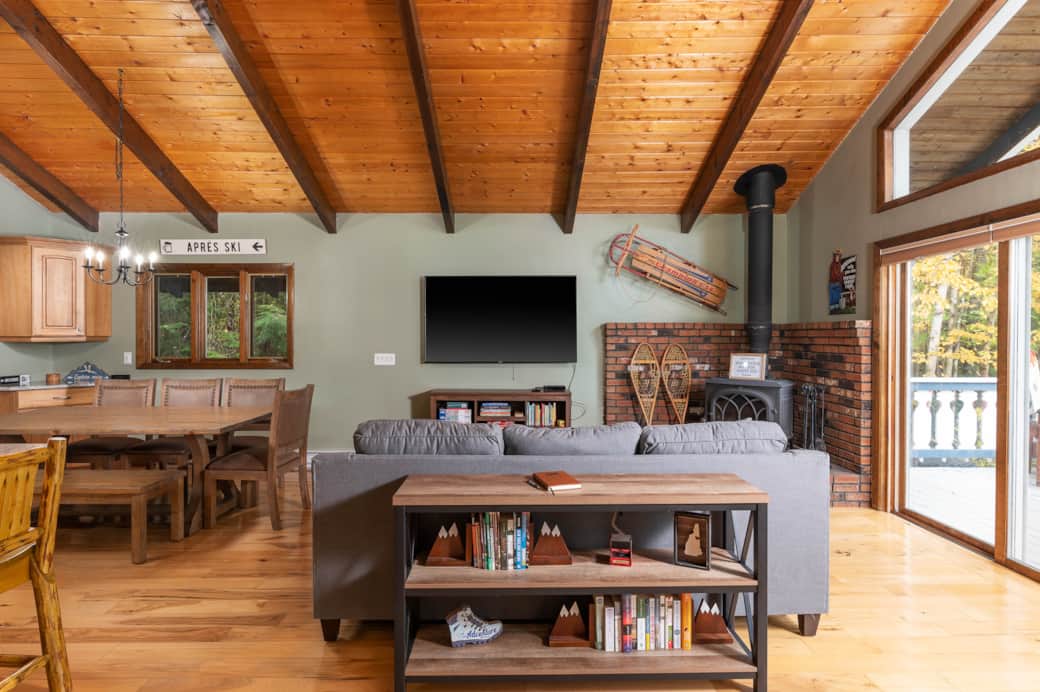 An open floor plan ensures all of our guests can enjoy each other's company, even while cooking!