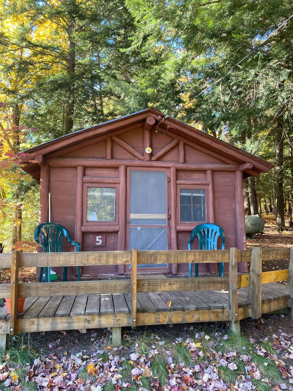 Viisi (5) Cabin on Otter Lake, Manninen's Cabins Vacation Home in Chassell