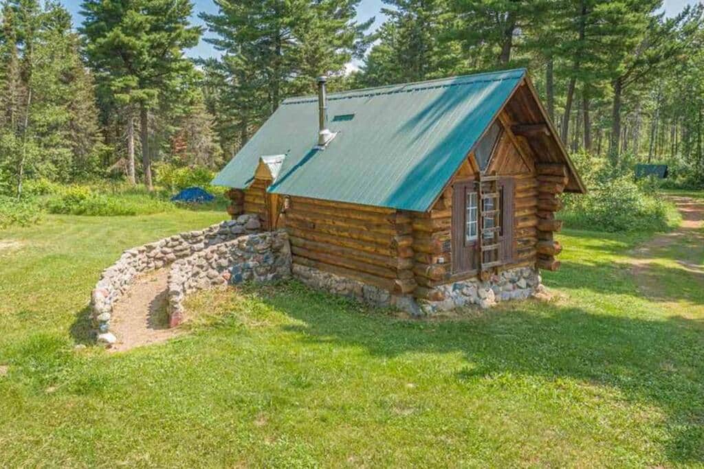 Snowshoe Cabin Spacious Rustic Retreat w/ Loft Vacation Home in