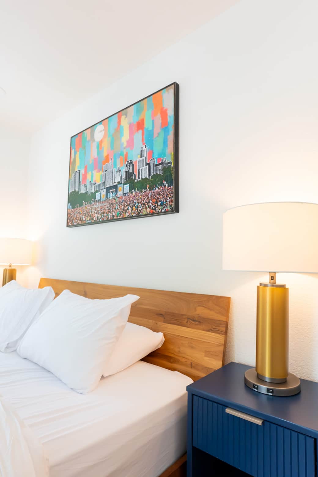 Power up & chill out: USB-ready lamps keep you juiced for Austin's non-stop beat.