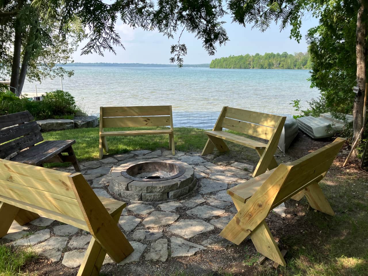 Enjoy camp fires next to the lake.