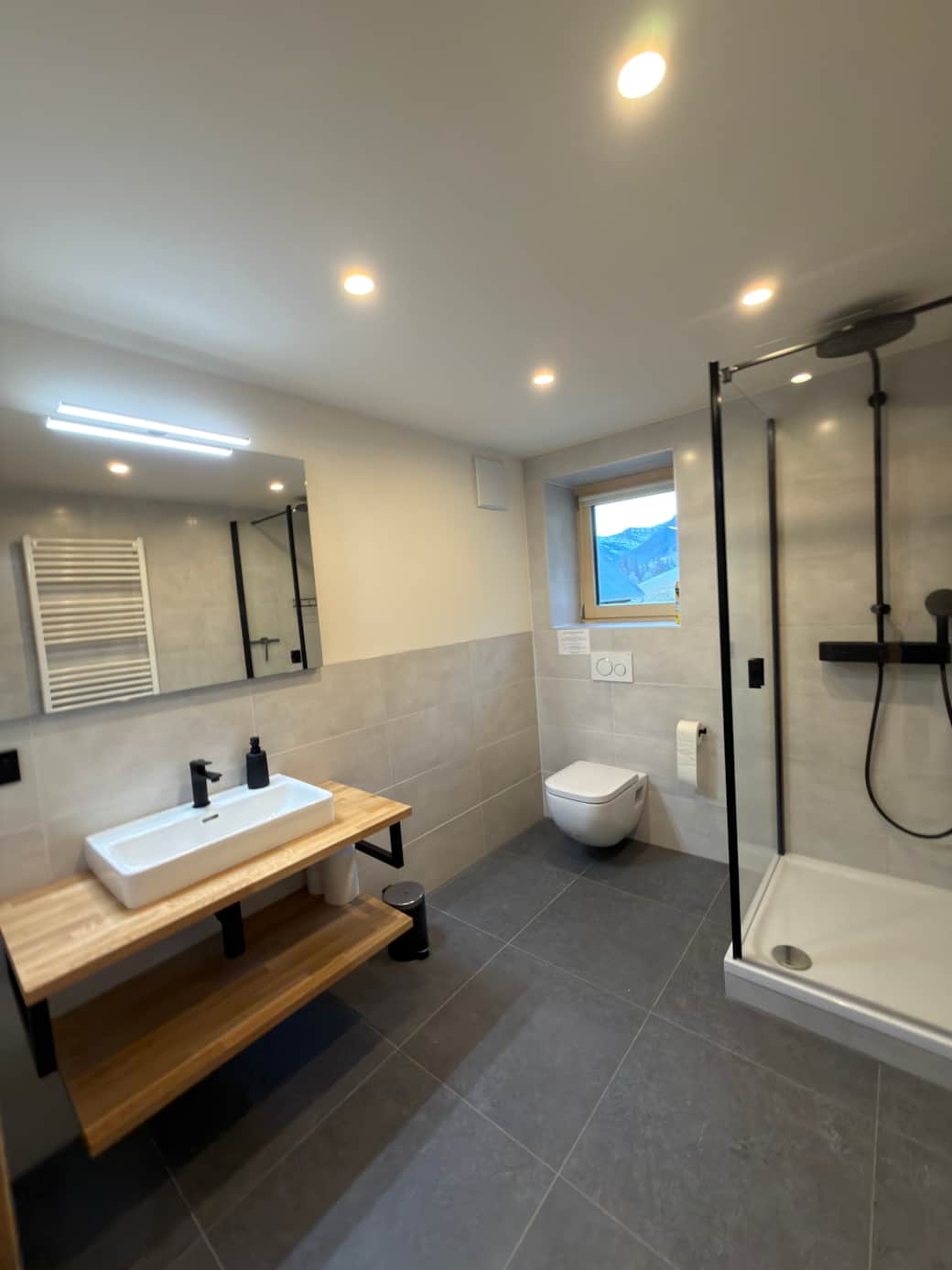 Image picker E7DAB48D 543E 45EA B358 57AA7173F457 5129 000000D62A753BEB