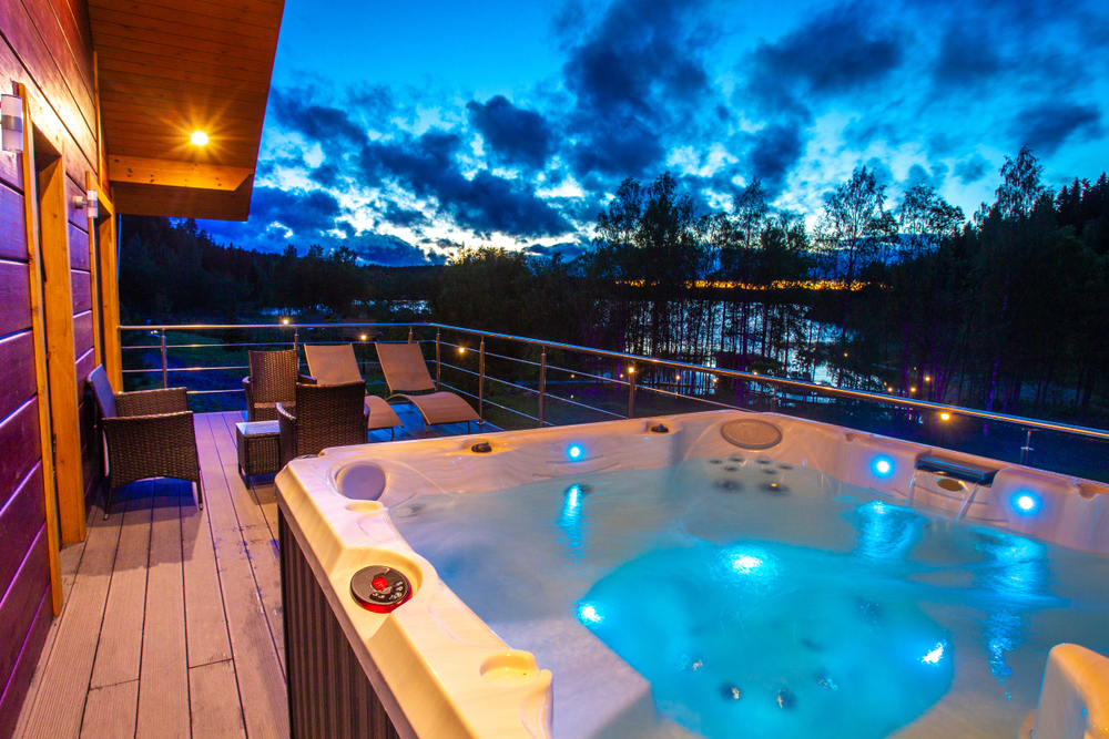 oregon coast rooms with jacuzzi