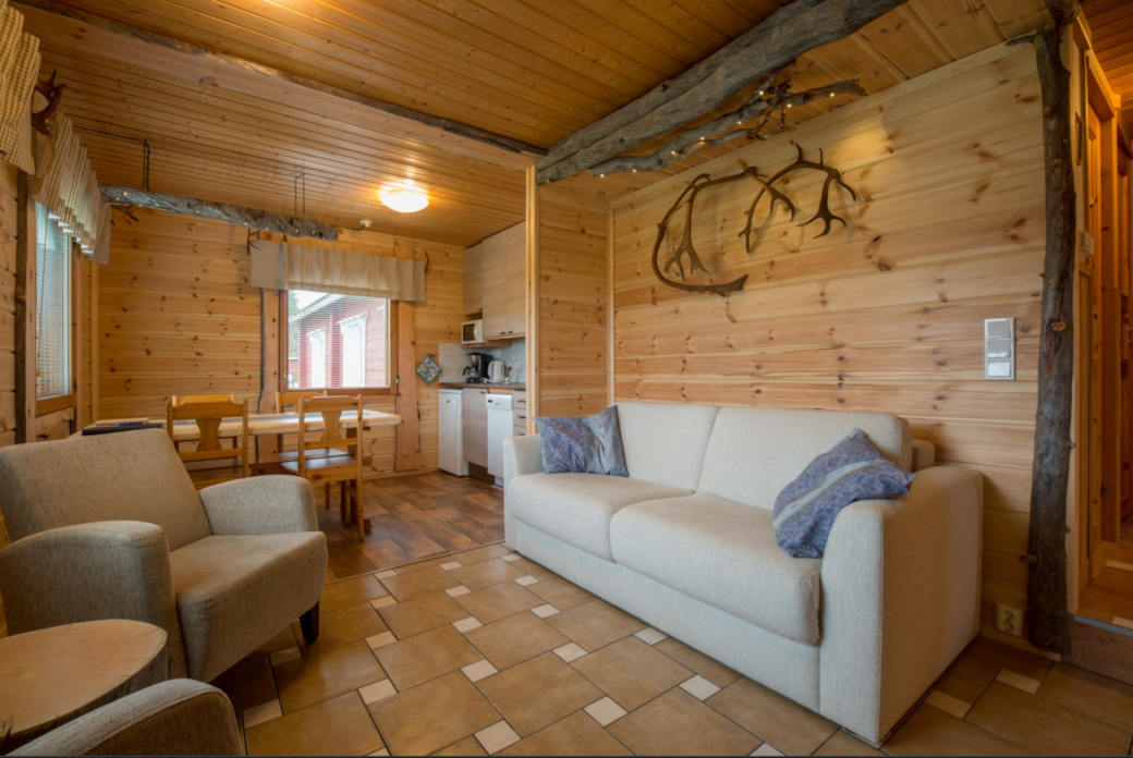 Kitchen & livingroom
