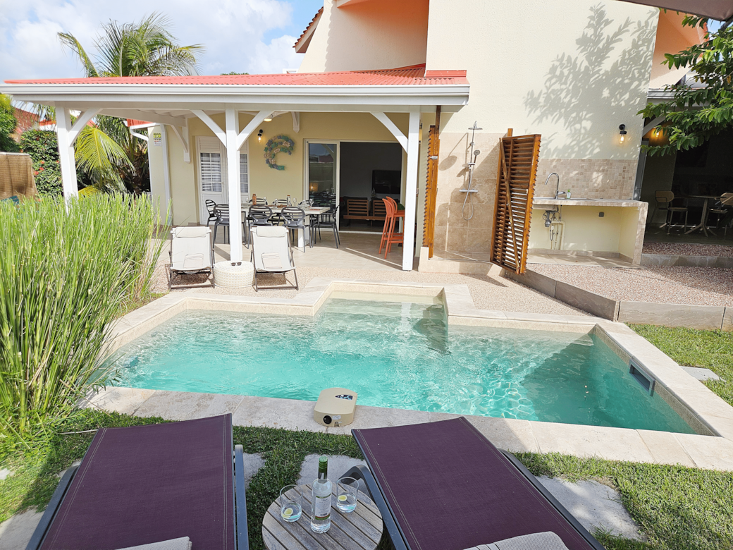 2025 - La maison vue du jardin