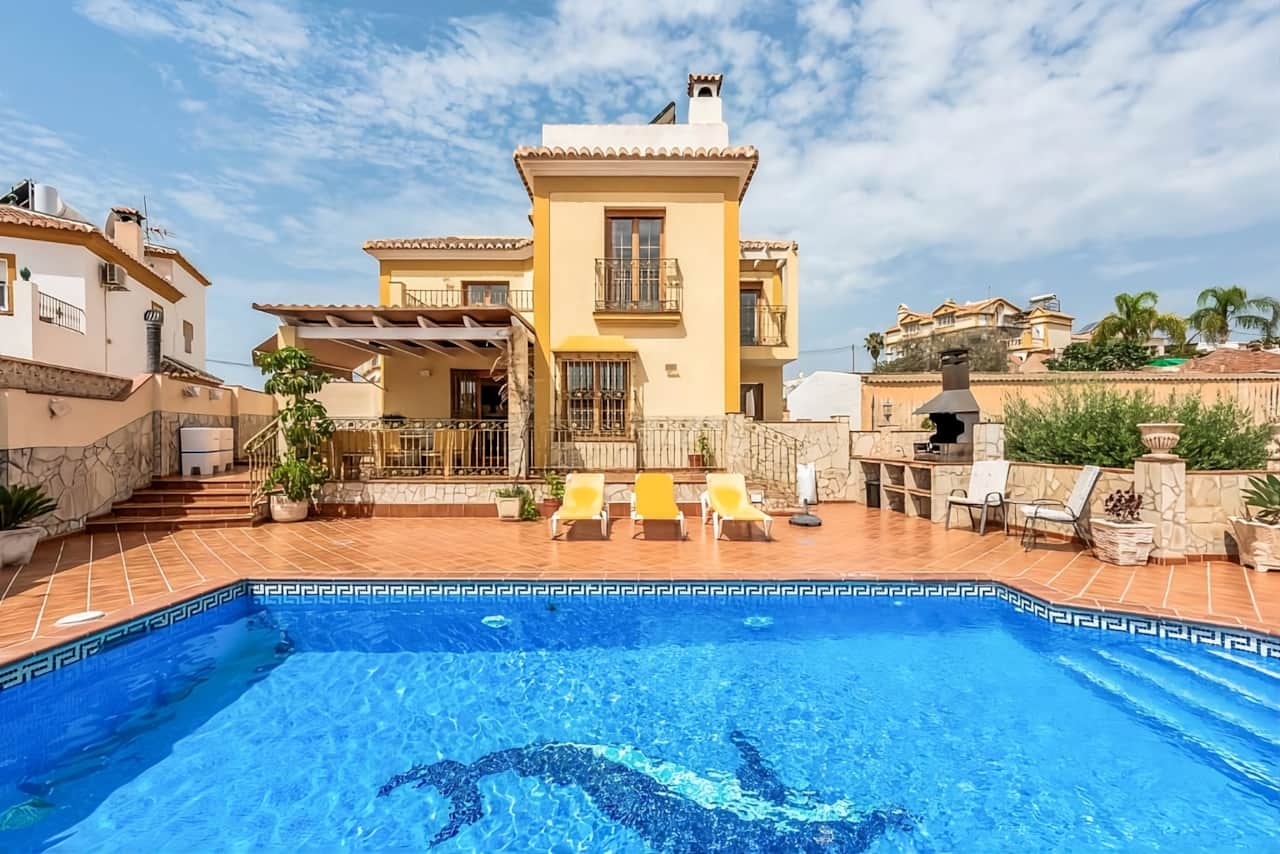 Holiday villa with private pool in Nerja, Costa del Sol