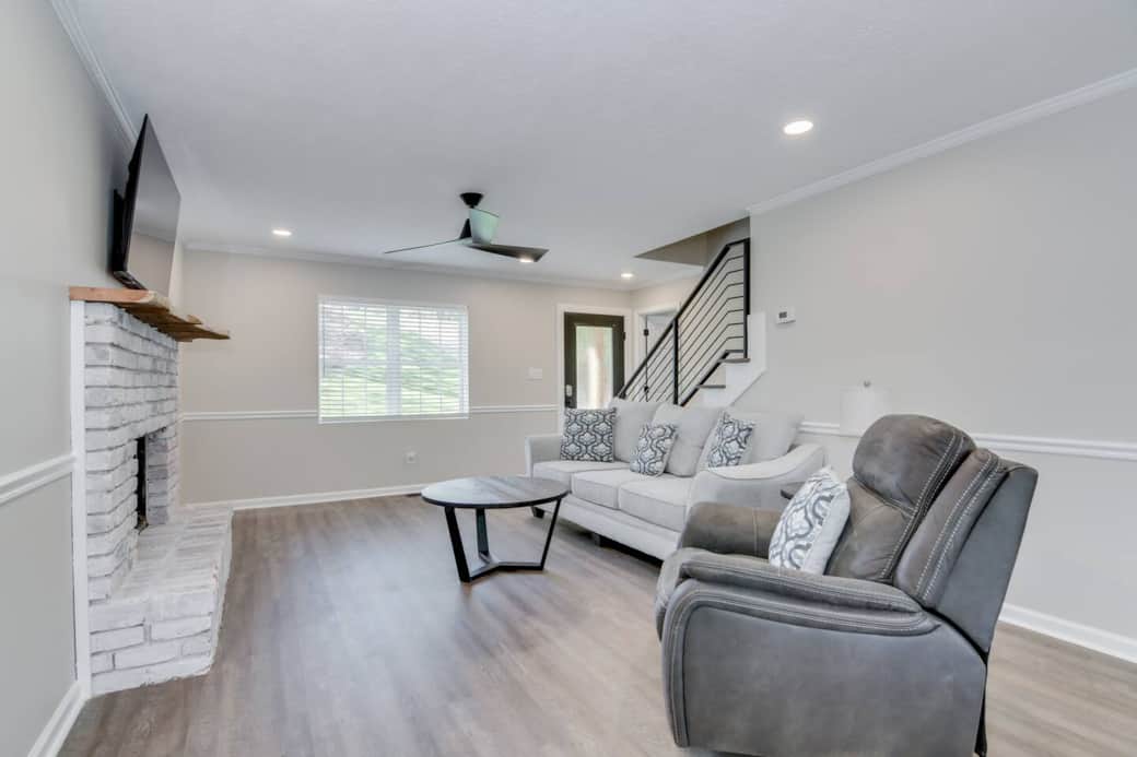 474bbbbb 379e 47c8 a80d 1e7d1cb21902