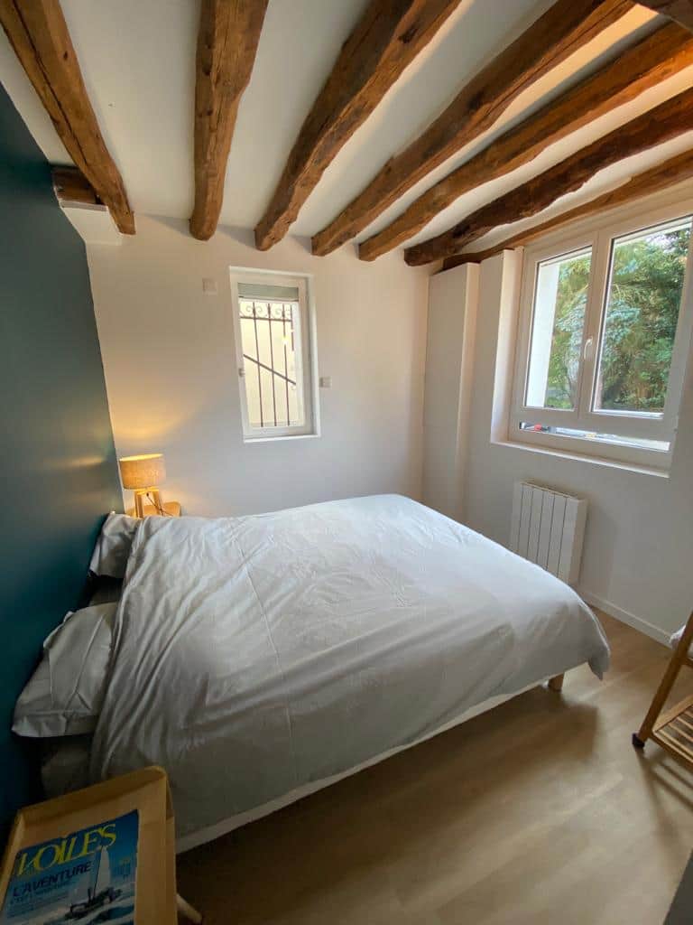 Chambre 4 : 1 lit double 160 cm
