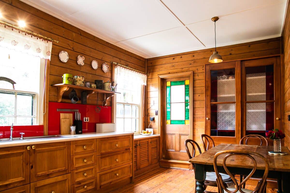 Laurel Cottage Kitchen 