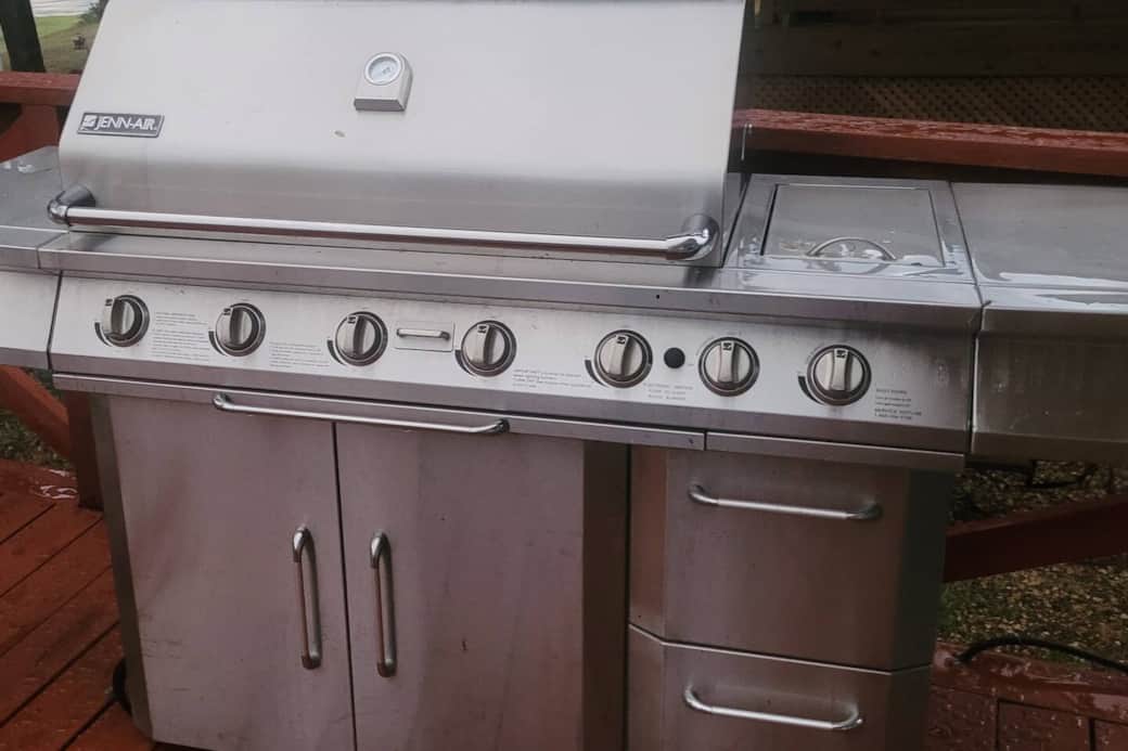 Jenn Aire gril