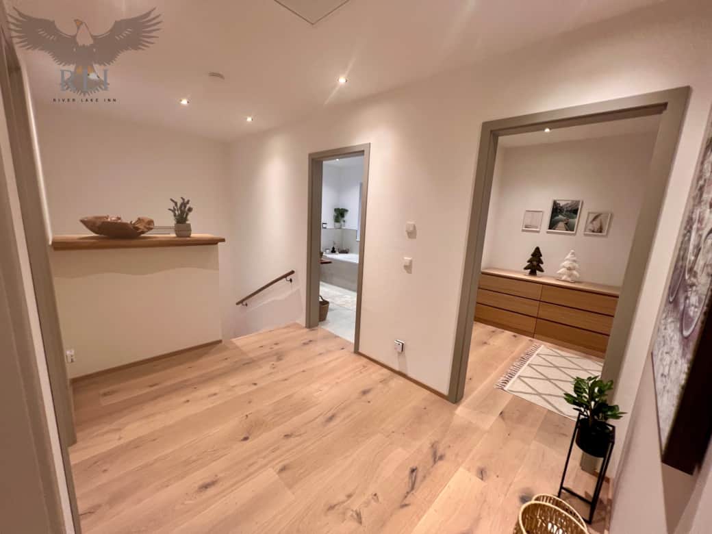 Flur im Obergeschoss Flur im Obergeschoss