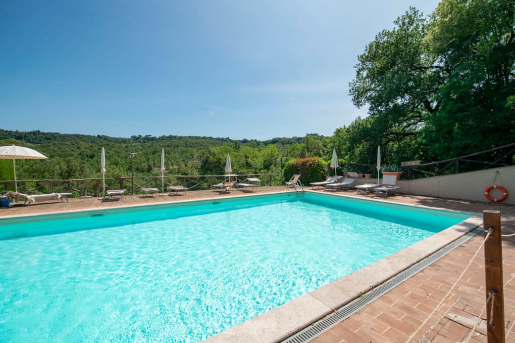 Piscina Condivisa Esterna