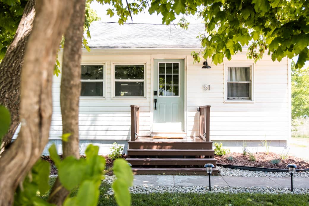 Sail & Shore Cottage Front Entrance