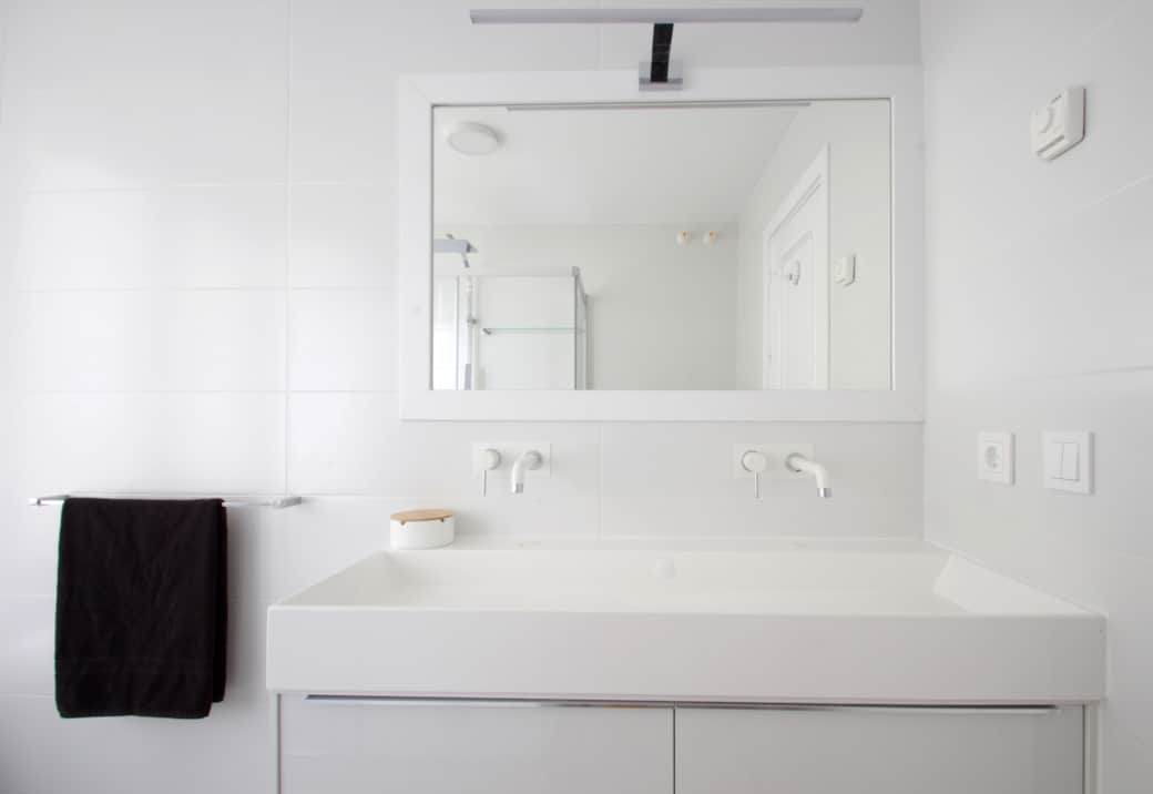 Bathroom first floor left