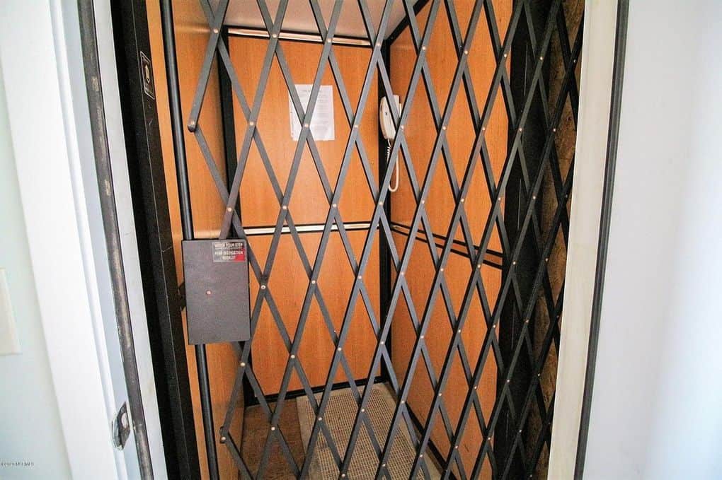 Elevator
