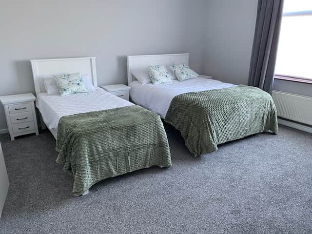 Room 2 (1)