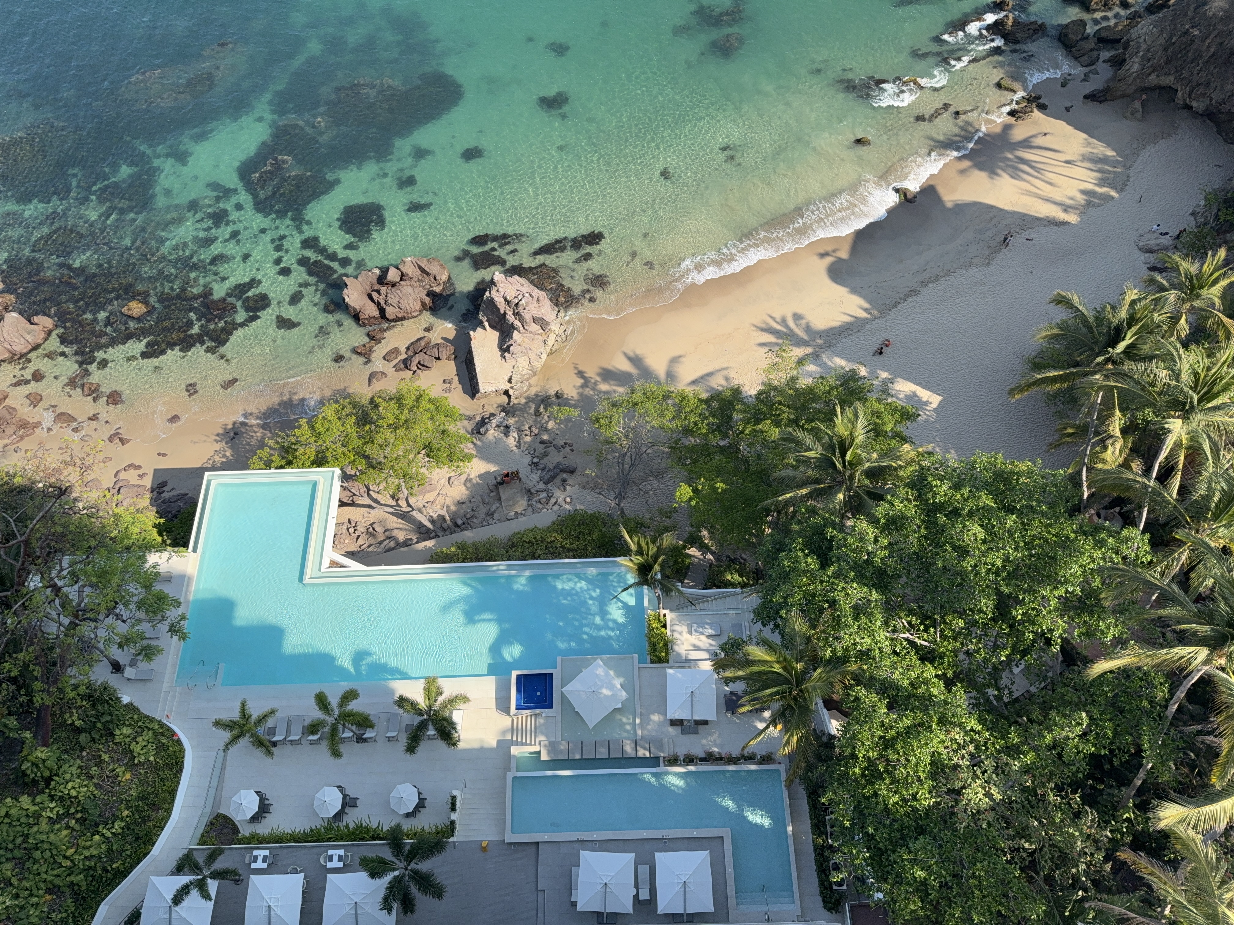 Sayan Beach 3BR | 2,400 Sq Ft Condo + Oceanview Terrace