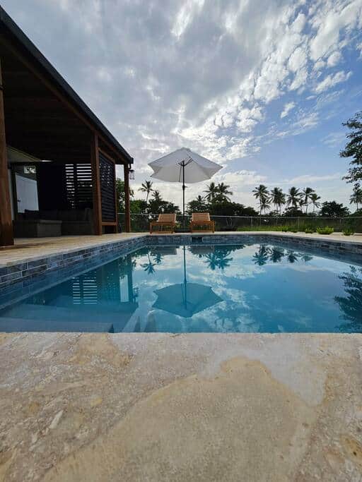 Private pool