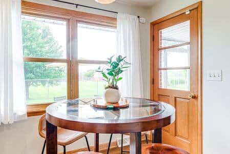 Kitchen Dinette