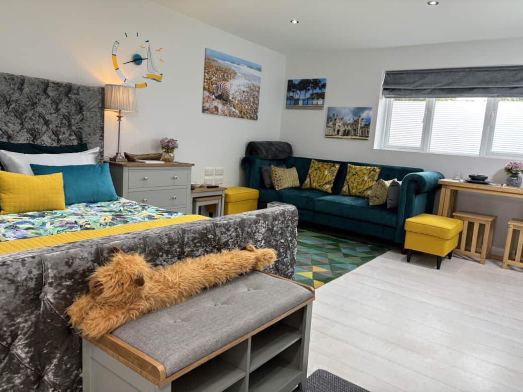 Self Contained Studio in Highcliffe Dorset