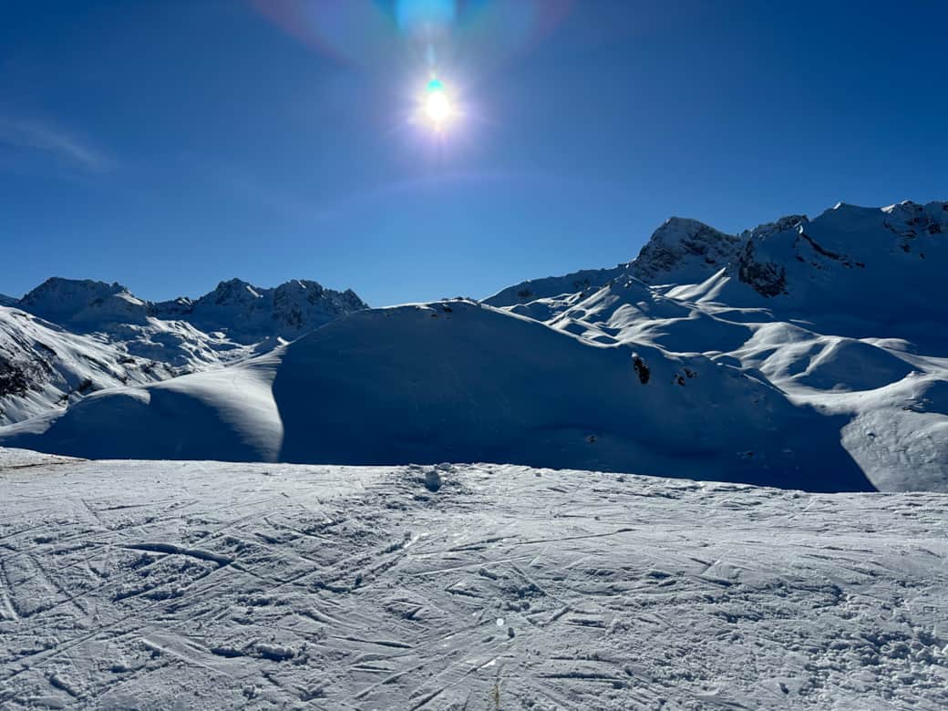 Vue sur les pistes de Courchevel près de Bozel
