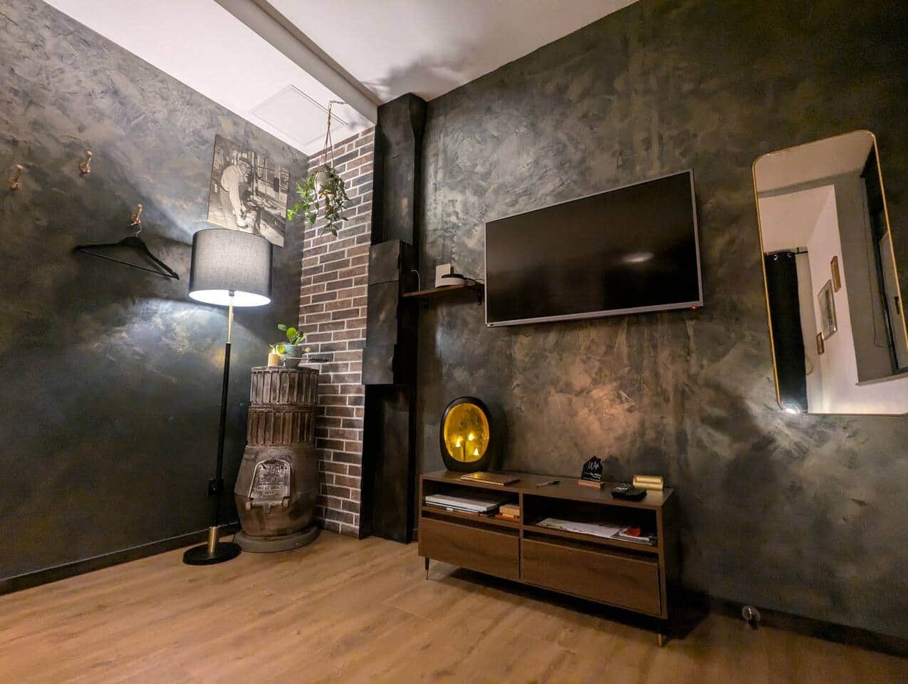 L'Atelier de l'Arc - téléviseur