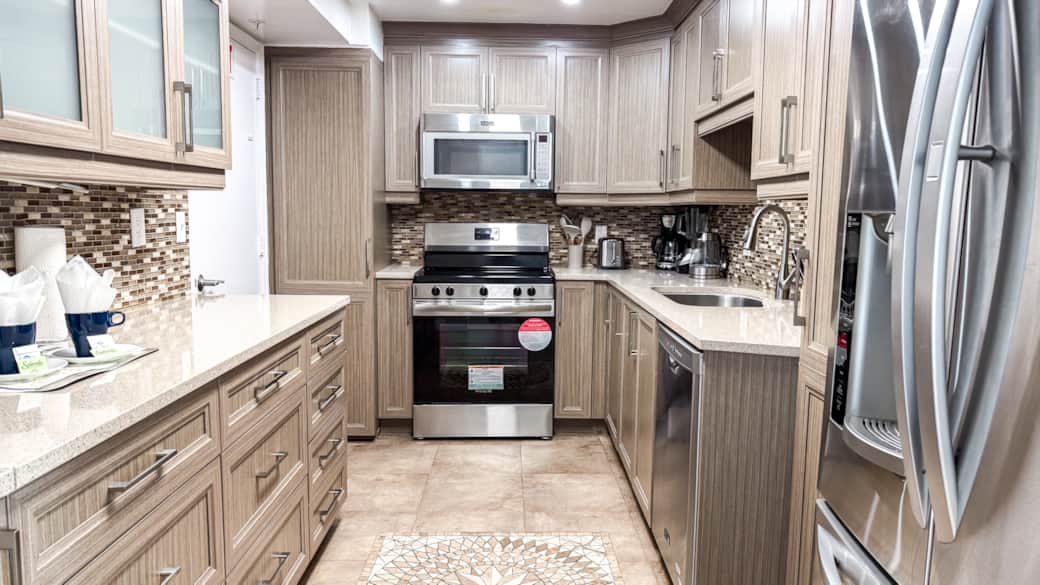 Fully equipped kitchen