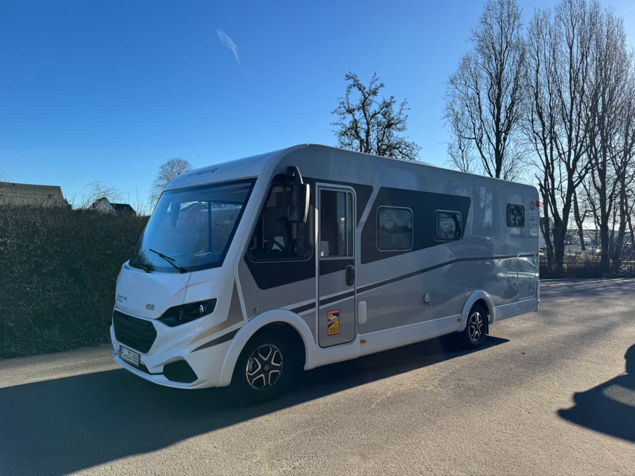 FJORDVAN - Sunlight i68 adventure Edition