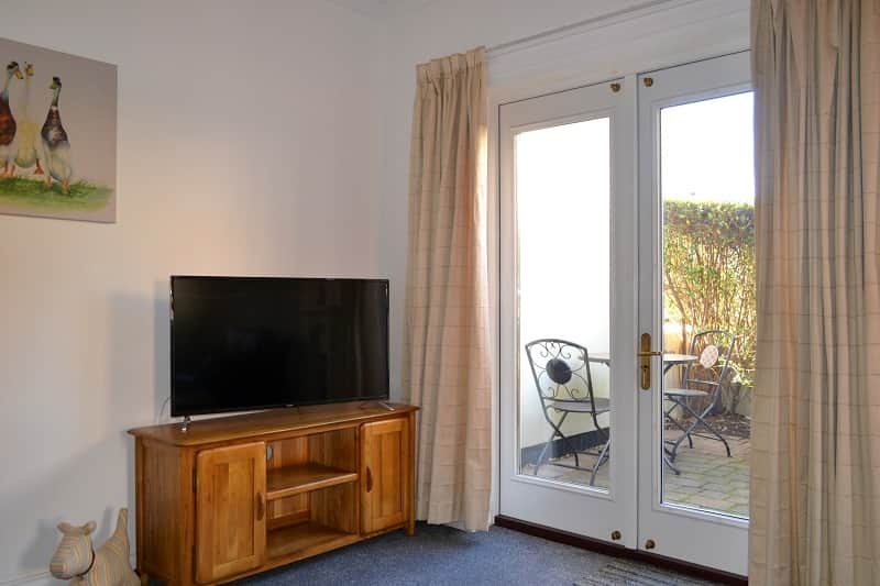 6 SHORESIDE, SHALDON / 6SS/I