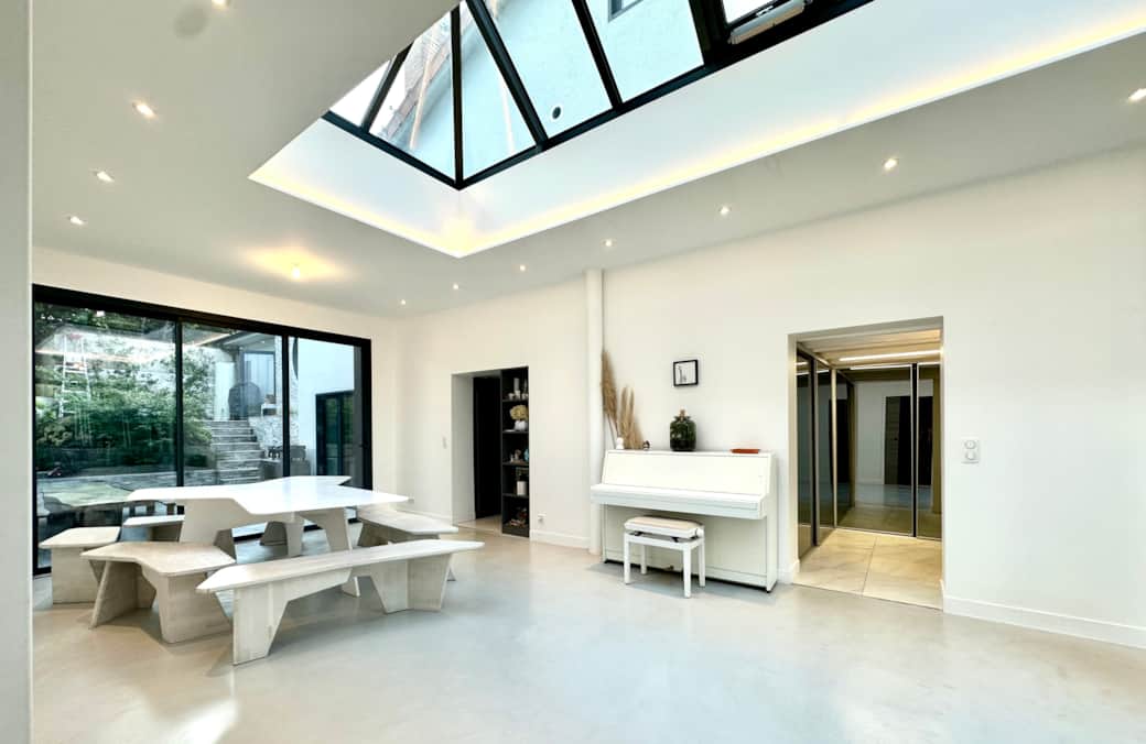 Salon
