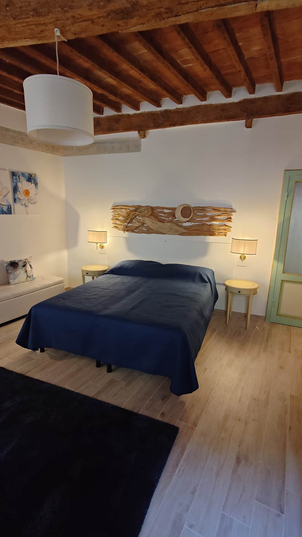 Queen/Matrimoniale bed