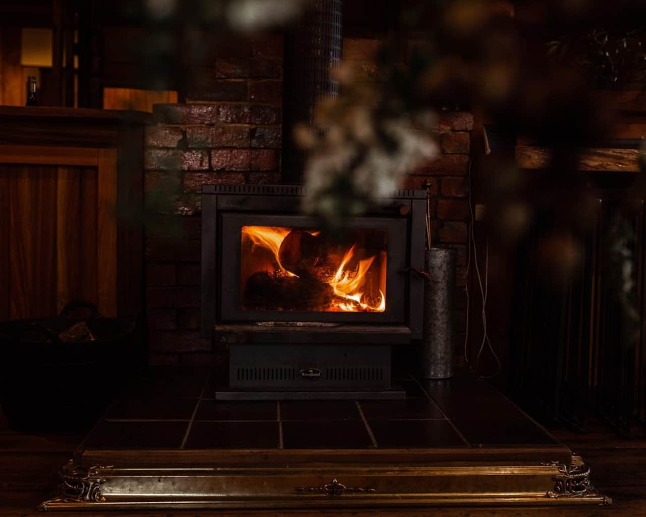 Otways Loft Wood Fire – The Heart of the Home, with Firewood Supplied, Forrest VIC