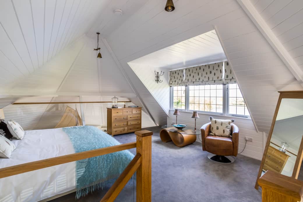 Super-King Bedroom 